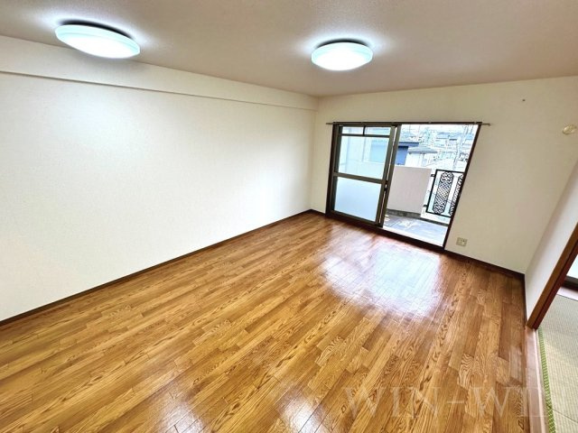 ボンヌシャンス 壱番館の居間・リビング|イメージ（同建物内別部屋の写真です）