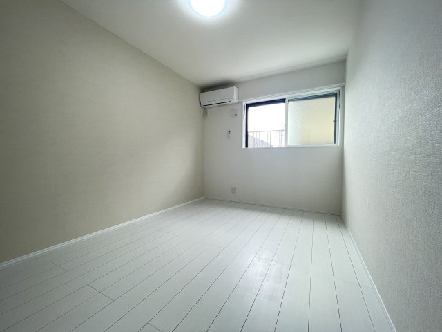 BLUE OCEAN上大岡の洋室