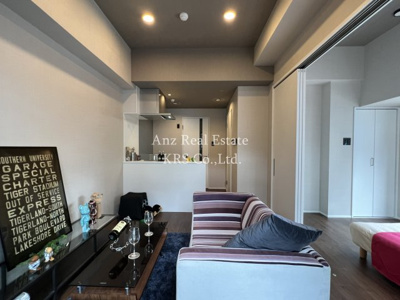 【居間・リビング】 | ブエナビスタ梅田イースト