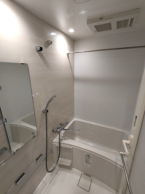 ポアビスタ上野御徒町の浴室