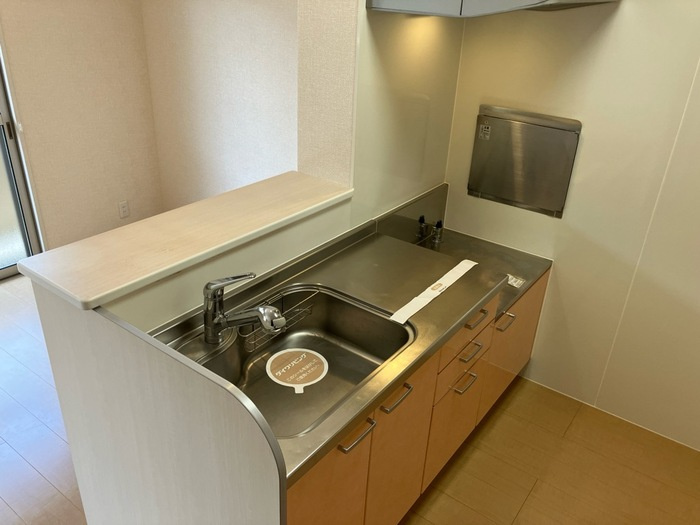 R ﾙﾐｴｰﾙ（ｱｰﾙﾙﾐｴｰﾙ）のキッチン