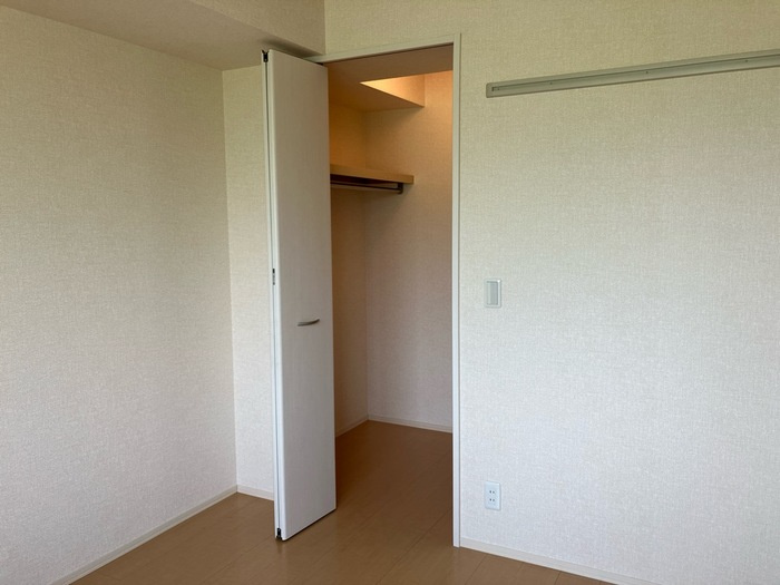 R ﾙﾐｴｰﾙ（ｱｰﾙﾙﾐｴｰﾙ）の収納