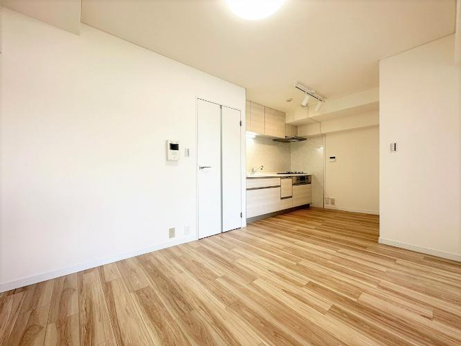 青梅市東青梅４丁目の中古マンションの居間・リビング