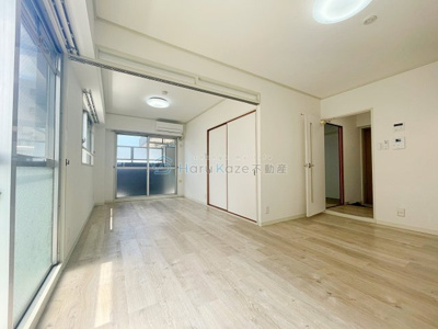 【居間・リビング】 | レジデンス内田橋【名古屋市賃貸・エレベーター付】