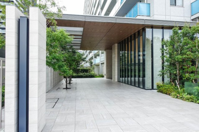 【エントランス】 | ブランズシティ天神橋筋六丁目 | ライブラリーやキッズルームなど、共用施設充実のマンションです