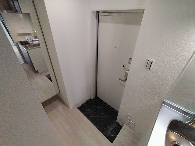 神戸市須磨区妙法寺字道正川のアパートの玄関|玄関