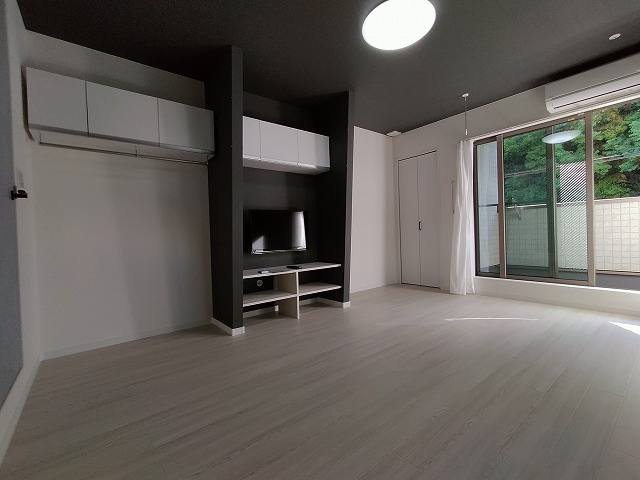 神戸市須磨区妙法寺字道正川のアパート