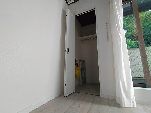 神戸市須磨区妙法寺字道正川のアパートの収納|クローゼット