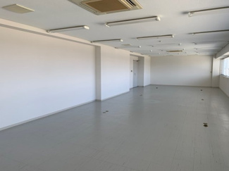 【内装】 | インテリジェントセンタ―ビル