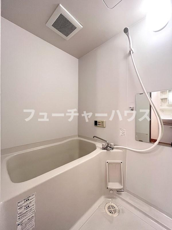 アーバンステージ　Ｖの浴室
