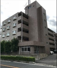 ブルーミングハイツ１の外観