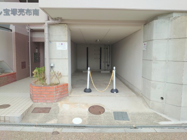 【駐車場】 | グランドムール宝塚売布南