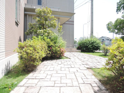 【庭】 | エバーヒルズN棟