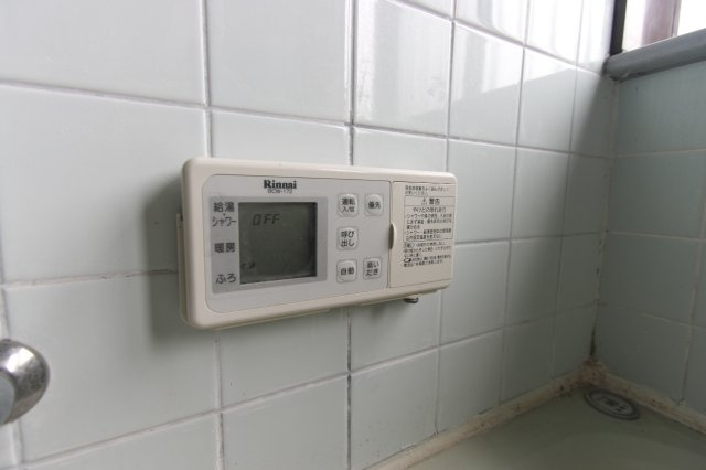 呉市川尻町西６丁目売家の発電・温水設備