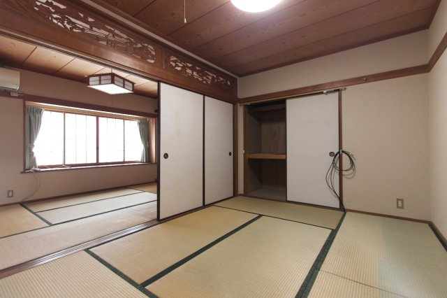 呉市川尻町西６丁目売家の和室