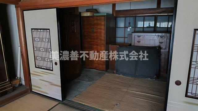 ６３６７７　岐阜市日置江中古戸建ての和室