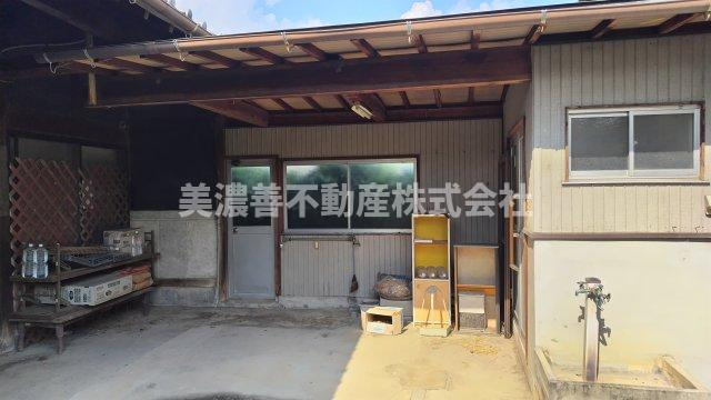 ６３６７７　岐阜市日置江中古戸建ての外観