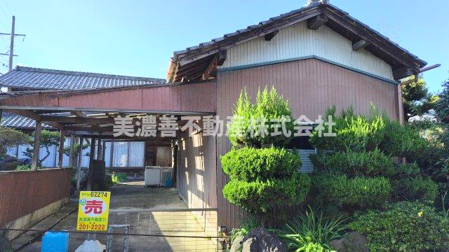 ６３６７７　岐阜市日置江中古戸建ての外観