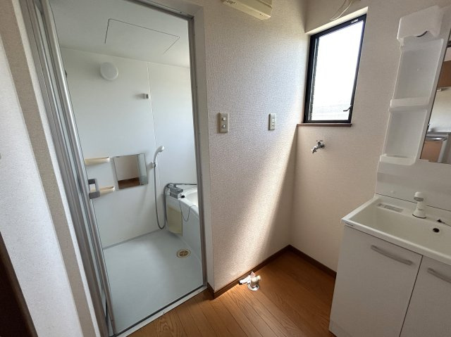 稲美アパートの洗面所