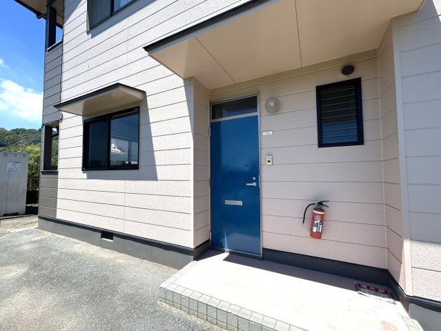 稲美アパートのエントランス