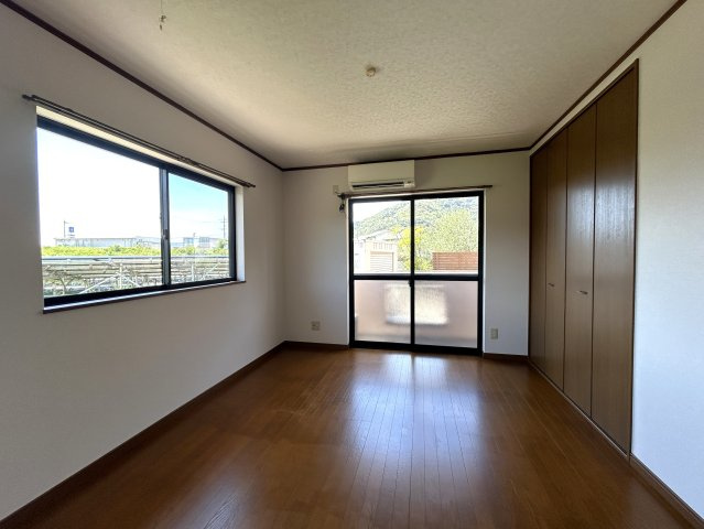 稲美アパートの洋室