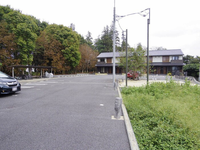 清流の杜 桜の駐車場|駐車場