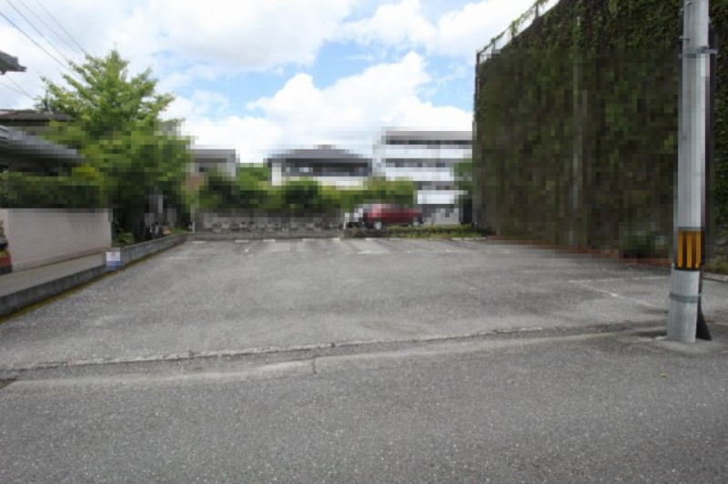 新屋敷　建築条件付き　売土地の外観