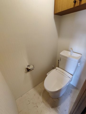 【トイレ】 | ヴィラージュ高幡不動 | 清潔感のあるトイレです