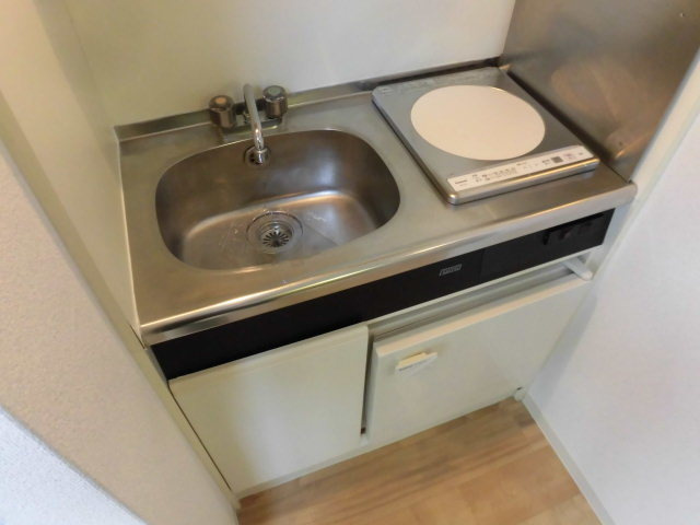 IHコンロ１台設置済みのキッチンです。