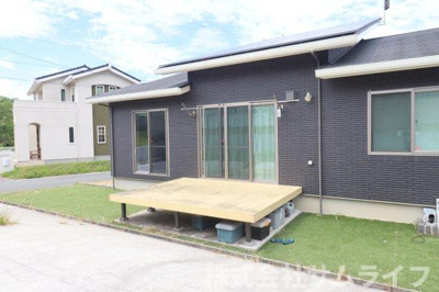 【庭】 | 綱分4LDK築浅平屋