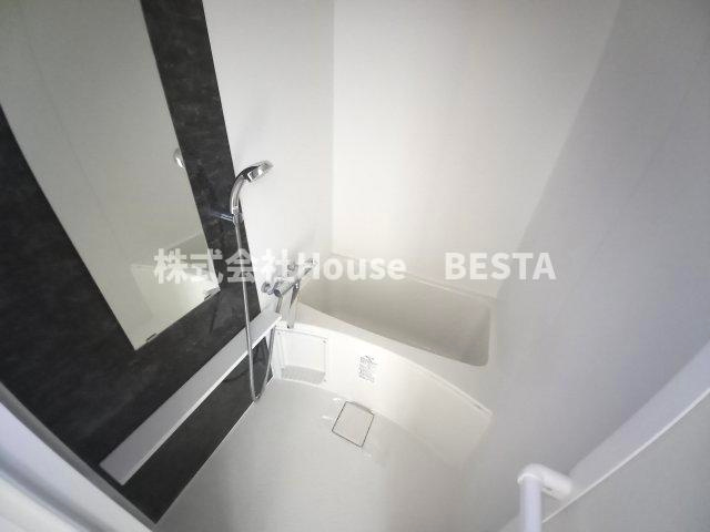 プレサンス神戸水木通ルミエスの浴室