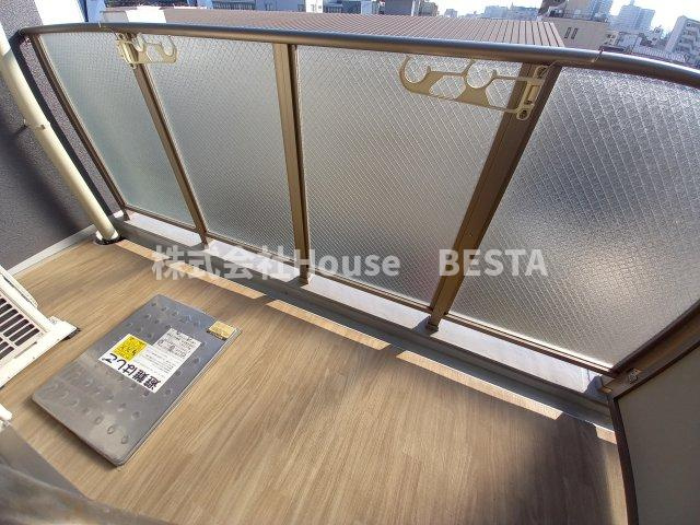 プレサンス神戸水木通ルミエスのバルコニー