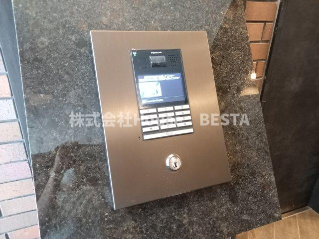 プレサンス神戸水木通ルミエスのエントランス