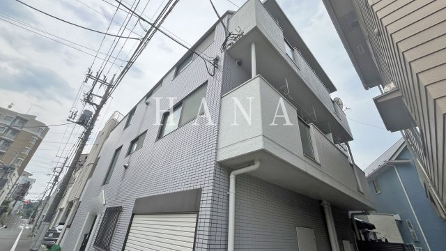 ル・クレール国立の外観