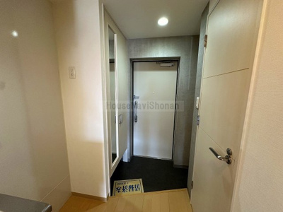 【玄関】 | グレイスフラット