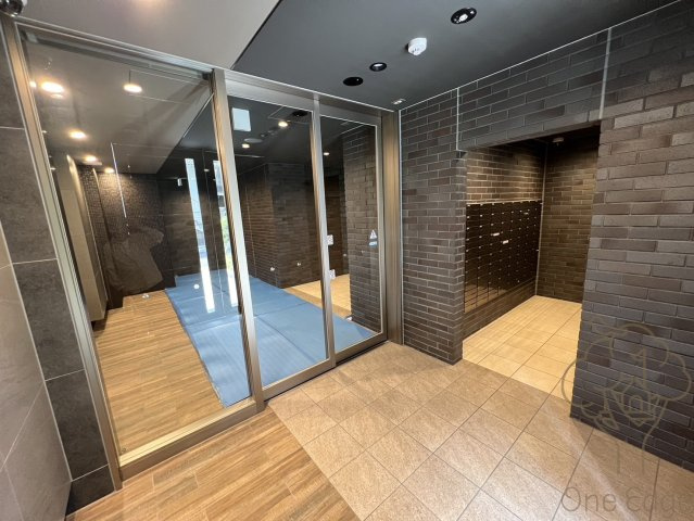 ArtizA淡路のロビー