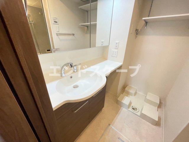 オペラハウス和田町の洗面所|高崎、前橋、伊勢崎エリアのお部屋探しはエンドスケープまで！お客様の理想お聞かせ下さい♪