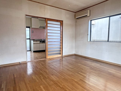 【居間・リビング】 | 員弁郡東員町城山３丁目 | リビング