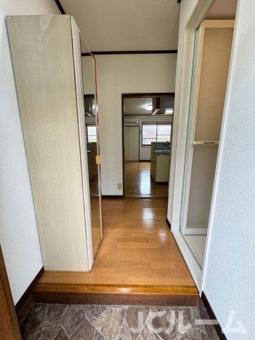 エステートピアの玄関