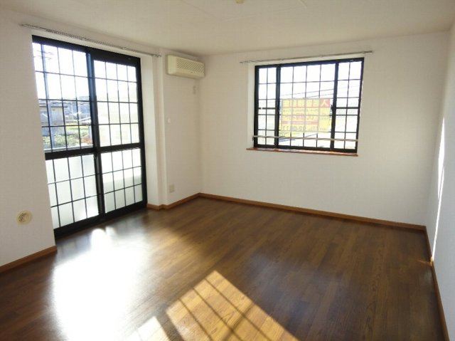 オーブリー吉田　Ａ棟の居間・リビング