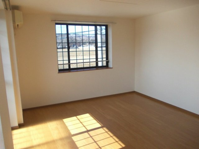 オーブリー吉田　Ａ棟の居間・リビング