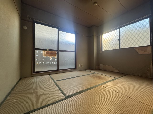 【寝室】 | クリスタル長居
