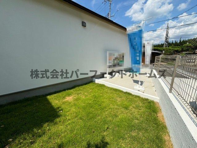 私部西2丁目戸建　賃貸の庭|お庭の付いた物件です