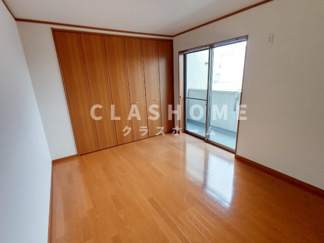 ハミングバード・ヒロの寝室|同物件の別部屋になります。