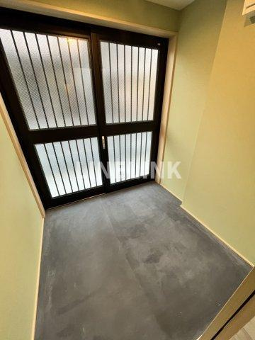 エルベコート東寺の玄関