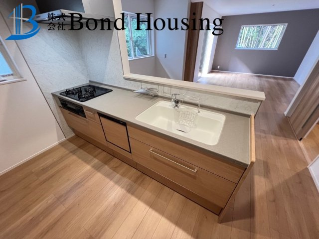 LDK２０帖　長期優良住宅　伊川谷町有瀬全７棟 ２号棟のキッチン