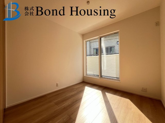 LDK２０帖　長期優良住宅　伊川谷町有瀬全７棟 ２号棟の洋室