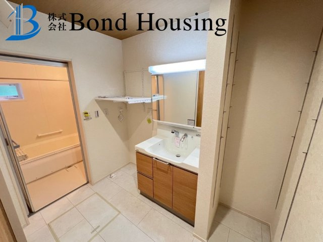 LDK２０帖　長期優良住宅　伊川谷町有瀬全７棟 ２号棟の独立洗面台