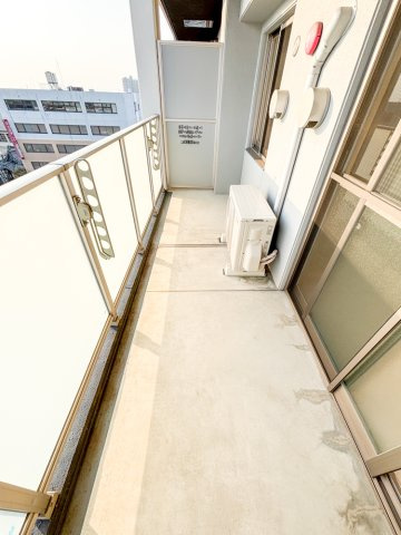 カサグランデ本町のバルコニー|陽当たり良好なバルコニーです♪