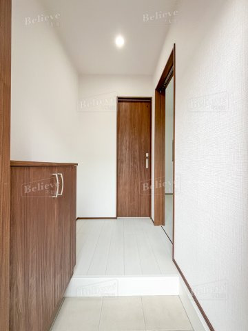 モンシャトレⅡの玄関|シューズボックス付きの玄関です☆